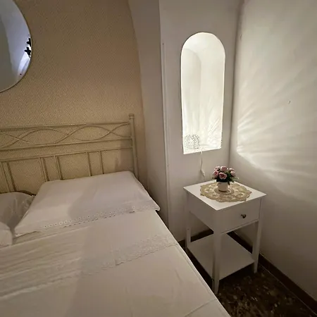 Pantabri - Casa Tipica Su Mare Nel Centro Storico Di בית נופש *