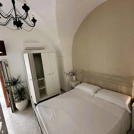 בית נופש Pantabri - Casa Tipica Su Mare Nel Centro Storico Di