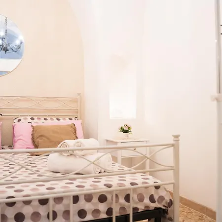 Casa vacanze Pantabrì - Casa Tipica Su Mare Nel Centro Storico Di Gallipoli